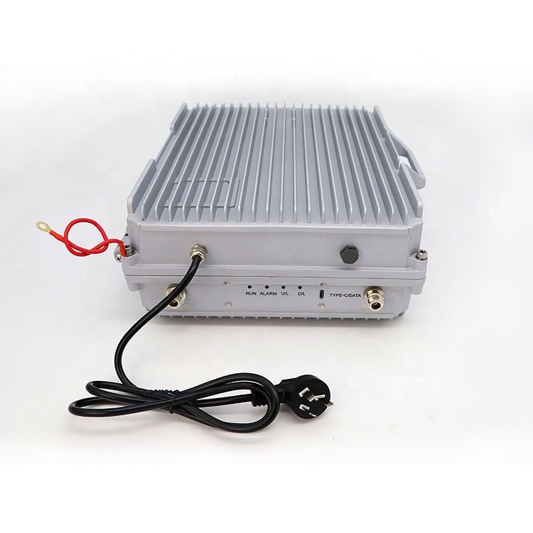 1km cover range 2W repeater CDMA/DCS/WCDMA OEM cell phone cover dual band mobile cover indoor signal booster from Goboost